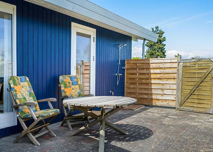 Сasa de vacaciones Well-maintained With Panoramic Views Of Begtrup Bay Knebel