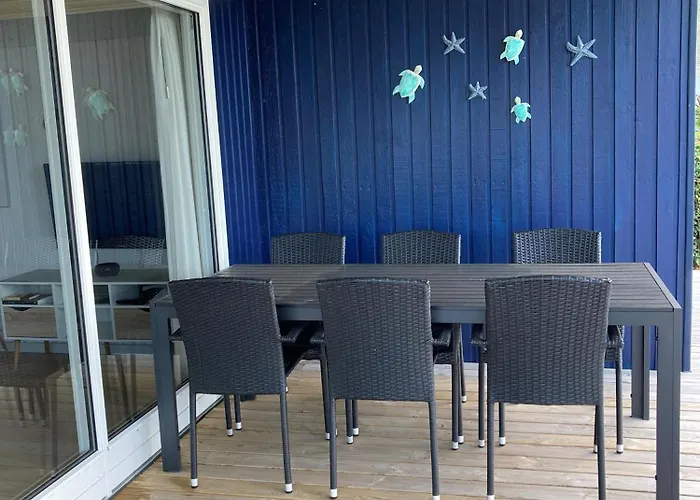 Well-maintained With Panoramic Views Of Begtrup Bay Сasa de vacaciones
